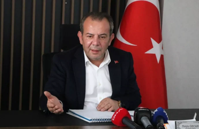 CHP’den Tanju Özcan’a kınama cezası