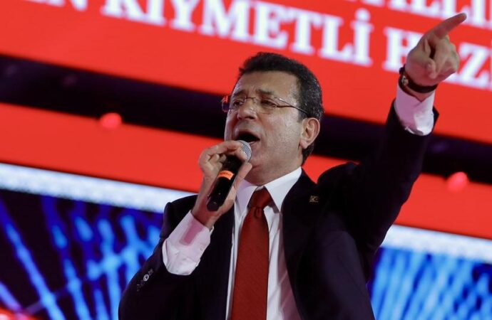 İmamoğlu: Demokratik Cumhuriyetimiz, ne yazık ki kriz içinde