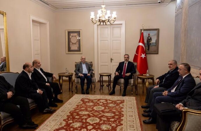 Hakan Fidan Hamas liderleri ile görüştü