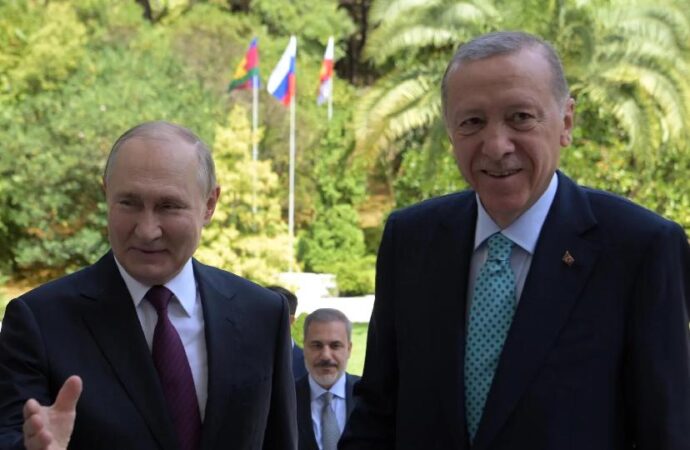 Erdoğan, Putin ile telefonda görüştü