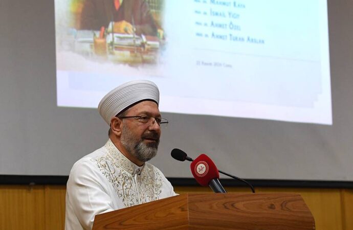 Diyanet İşleri Başkanı Erbaş’tan 25 Kasım mesajı