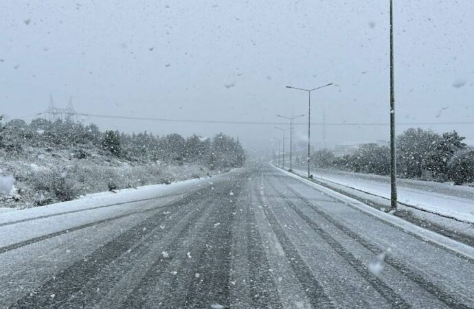 Ankara’da kar yağışı başladı