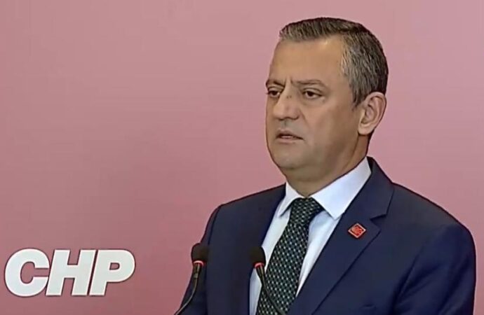 Özgür Özel: CHP’li belediyeleri itibarsızlaştırmaya çalışıyorlar