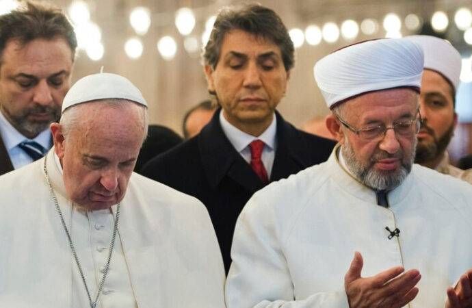 Papa Francis Türkiye’ye geliyor