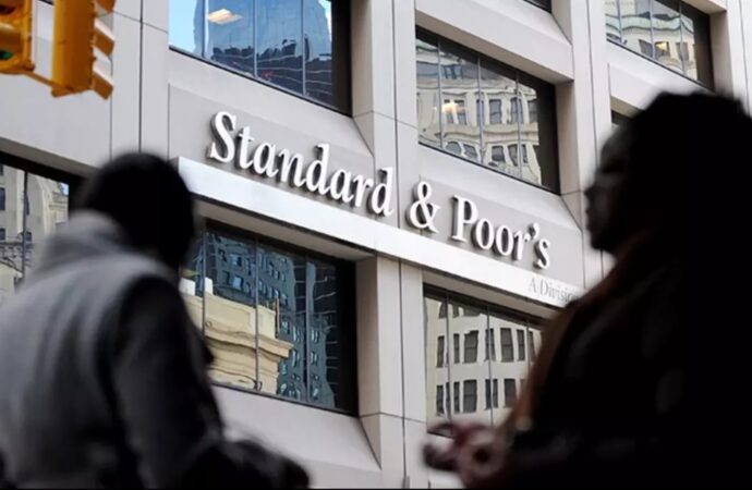 S&P Türkiye’nin kredi notunu yükseltti!