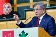 Davutoğlu’ndan Erdoğan’a: Çıkıp net olarak pozisyonunu açıklamalı