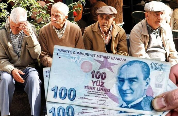 En Düşük Emekli Maaşı Ne Kadar Oldu?