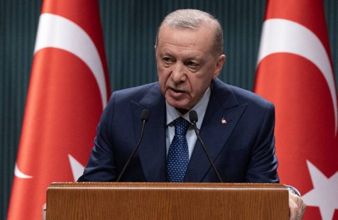 Erdoğan kabine toplantısı sonrası konuştu: 2025 senesini ‘Aile Yılı’ ilan etmeyi kararlaştırdık