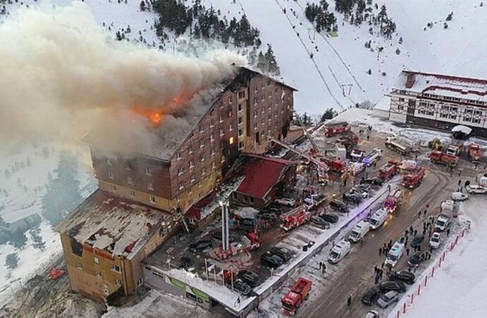‘Grand Kartal Otel yıkılacak’ iddiasına yalanlama