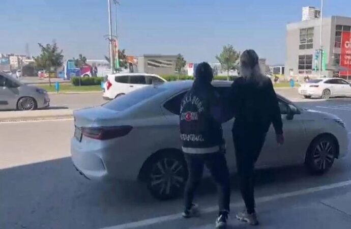 İBB soruşturması: Medya A.Ş. halkla ilişkiler müdürü Elif Güven ve Mehmet Ali Çalışkan da gözaltına alındı