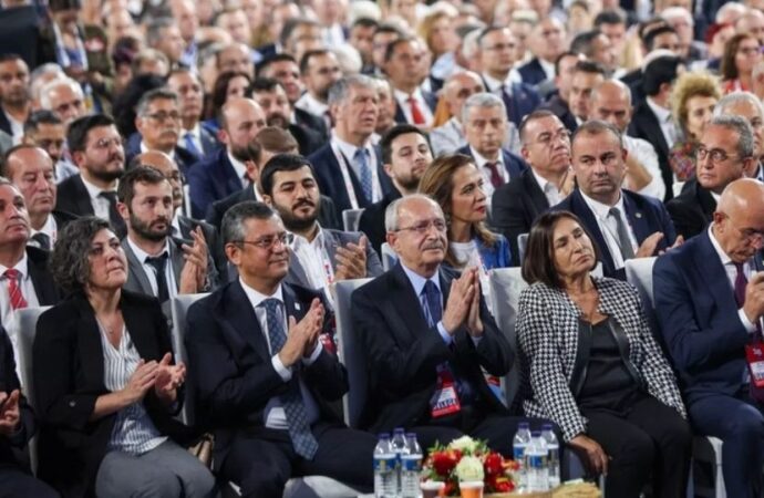 CHP’de kurultay krizi: 21. Olağanüstü Kurultay için iptal davası açıldı, Kılıçdaroğlu’nun göreve iadesi istendi