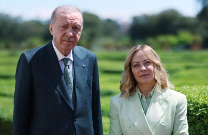 Meloni’den Erdoğan’a teşekkür: “Türkiye kaynaklı göç sıfıra indi”