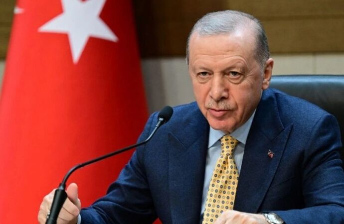 Erdoğan: “Türkiye tam üye olarak birlikteki sandalyesine bir an önce kavuşmalıdır. Sürecimizi ilerletme konusunda hazırız.”