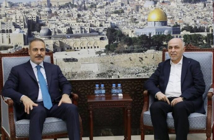 Dışişleri Bakanı Hakan Fidan, Doha’da Hamas yetkilileriyle görüştü!