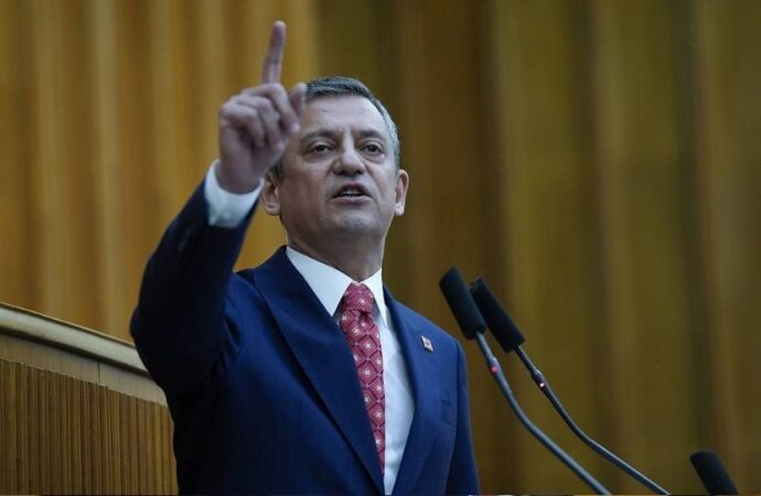 Özgür Özel: “CHP, AK Parti’nin 6.7 puan önünde”