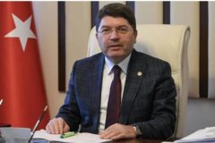 Hukuk Fakültesi Başarı Barajı 2025’te Uygulanmayacak