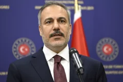 Bakan Hakan Fidan’dan YPG’ye mesaj: “Suriye’de YPG’nin kurnazlıklarını görmüyor değiliz”
