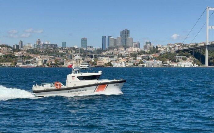 Rus yüzücü İstanbul Boğazı’nda kayboldu