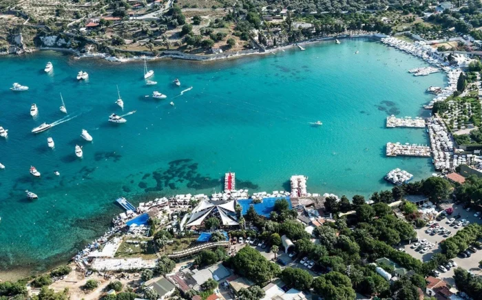Çeşme’nin Kalbine Beton Darbesi: Bilirkişi ‘Kamu Yararı Yok’ Dedi