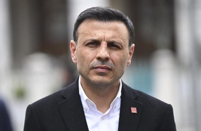 CHP İstanbul İl Başkanlığı Seçiminde “Rüşvet” ve “Hile” İddiası