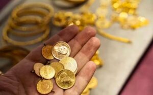 Gram Altında Tarihi Zirve: 4.500 TL’yi Aştı!