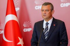Özgür Özel: “Şehit Ailelerinin Endişesi Giderilmeden Süreç Yürütülmez”