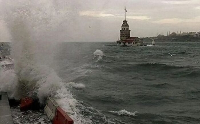 Meteoroloji Alarm Verdi: Denizlerde Fırtına Etkili Olacak