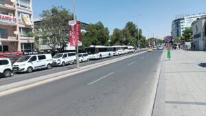 Kamu-İş’in Külliye Yürüyüşü Polis Engelini Aşamadı