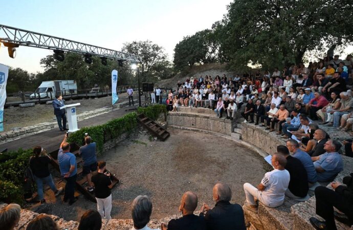 62. Uluslararası Troya Festivali Troya Antik Kenti’nde Başladı